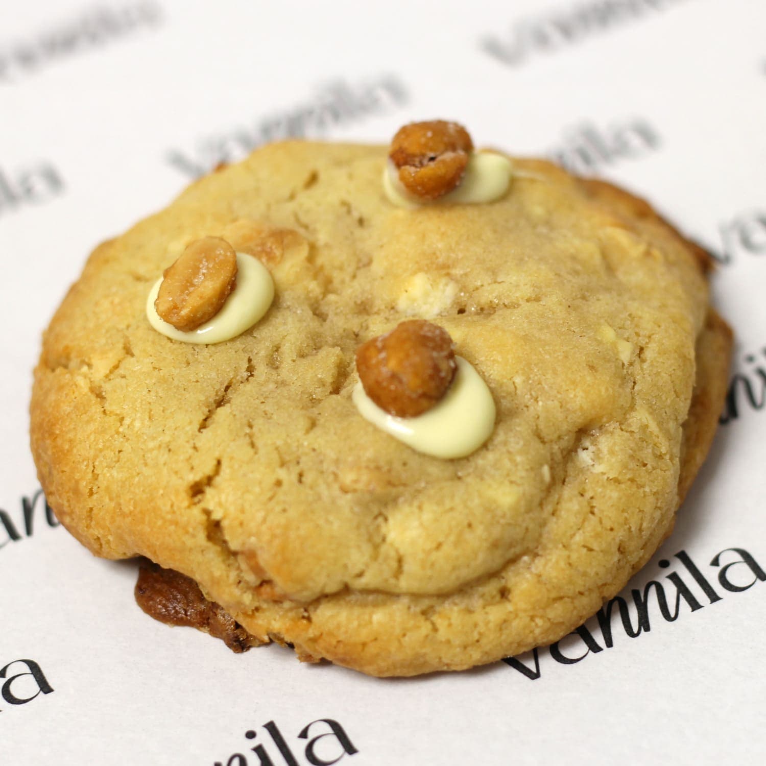 Cookie de chocolate blanco con cacahuete y miel Cookie de chocolate blanco con cacahuete y miel